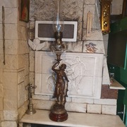 Sprawna=sygnowana lampa naftowa autorstwa Ch.Perrona=XIX wiek=ok.92 cm.