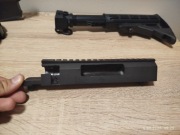 Block (upper) z repliki well 96