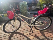 Rower dziecięcy Riverside 24 biały dla dziewczynki ( 120-150cm wzrostu)