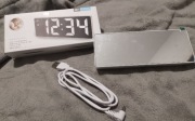 Lustrzany budzik elektroniczny z wyświetlaczem LED