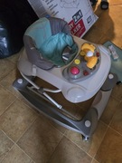 Chodzik Interaktywny Baby Mix z kierownicą i silikonowymi kółkami