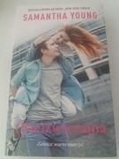 Książka "(Nie)zwyczajna" Samanthy Young