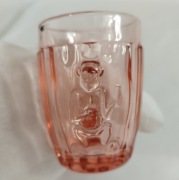 ZĄBKOWICE kufelek szklany w kolorze łososiowym MAŁPA GORYL
