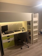 Zestaw mebli IKEA SMASTAD łóżko piętrowe biurko szafa półki regał