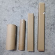 Cztery tuby kartonowe używane