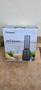Blender Homgeek Mini Smoothie Maker MC-BL818, 230W z butelką 400 ml