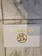 Sredni damski portfel