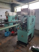 Automat tokarski do metalu (wzdłużny) z podajnikiem AWA 10 M