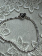 Bransoletka na charmsy Pandora