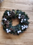 Wianek świąteczny gwiazdkowy na drzwi stół dekoracja