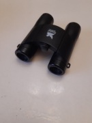 Lornetka z prenumeraty czasopisma Reader's Digest z czasów PRL