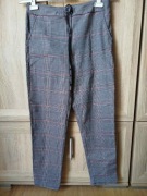 Damskie spodnie typu jogger lub chino XXXL