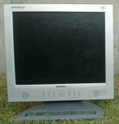 Monitor 4:3 17" MEDION EZ17K , srebrny, wbudowane głośniki, filmik, opis.