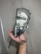 Zamek drzwi Toyota Prius 30