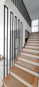Schody na konstrukcji stalowej, barierki 