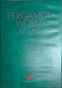 Pergamon World Atlas wydanie PWN1968 