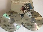 Les Miserables - A Musical That Makes History (CD)