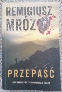 Remigiusz Mróz, Przepaść. 