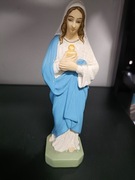 Figurka gipsową Matki Bożej 