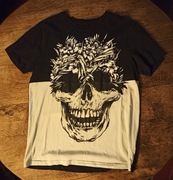 T-shirt z czaszką CROPP