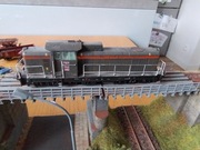 Lokomotywa spalinowa PKP SM42 523 H0  PIKO 