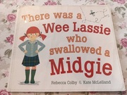 A Wee Lassie Who Swallowed A Midgie książka dla dzieci po angielsku 