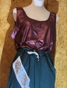 Piękna nowa bluzeczka metaliczna ala skórka 4xl