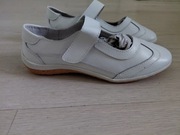 Nowe buty biale skora naturalna z Holandii 39