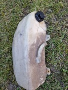 Corvette C3 1978 zbiornik wyrównawczy płynu chłodniczego 