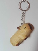 Brelok kapibara ręcznie rzeźbiony w drewnie handmade