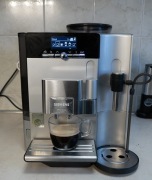 Ekspres do kawy Siemens EQ.7 Plus AromaSense SilverSteel