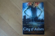 KSIĄŻKA CITY OF ASHES