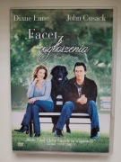 Facet z ogłoszenia DVD