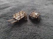miniaturowe wózki ze sklejki