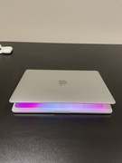 MacBook Pro 13 2017 TouchBar 8GB RAM 256GB SSD stan idealny