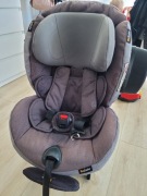 Fotelik dziecięcy BeSafe iZi Kid 2 X i-Size – używany, dobry stan