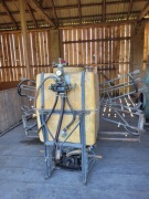 Opryskiwacz ciągnikowy 300 litrów