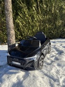 Auto na akumulator Audi SQ8 nowy samochód elektryczny dla dzieci