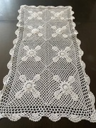 BIAŁY BIEŻNIK SZYDEŁKOWY-RĘCZNA ROBÓTKA