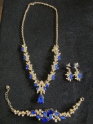 Zestaw pięknej biżuterii – naszyjnik + bransoletka + kolczyki