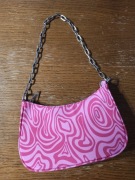 Torebka na łańcuszku/bagietka SINSAY różowa