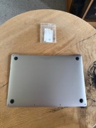 Klapa Dolna Obudowa MacBook Pro 13 A1989 Space Gray + Śrubki