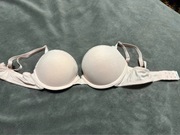 Nowy bez metki biustonosz 70B