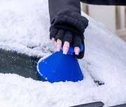 Skrobaczka do szyb samochodowych 