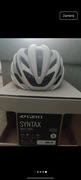 Kask rowerowy Giro Syntax