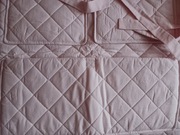 Kieszeń jasno różowa na łóżeczko 