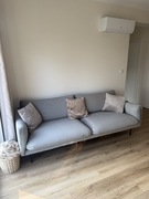 Sofa/kanapa z aksamitu Moby szara WESTWING COLLECTION