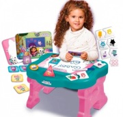 Koci Domek Gabi - DreamWorks Biurko edukacyjne z grami. Super prezent! 