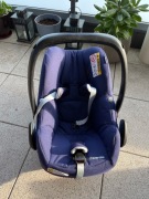 Dwa foteliki i baza isofix. DLa dziecka od 0-4/5 r.ż.