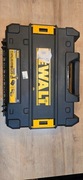 walizka od DeWalt DCD796